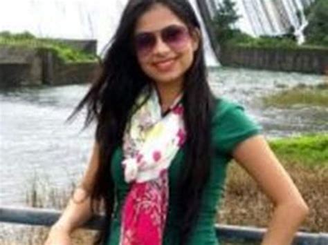 Pooja Singh Height, Age, Family, Wiki & More