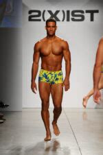 Gorgeous Male Swimwear Models Hitting The Runway So Gay