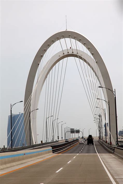 Incheon Bridge - Wikipedia, the free encyclopedia | Bridge, Across the bridge, Road bridge