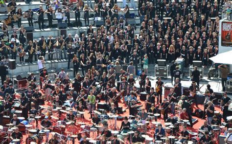 Le plus grand groupe rock du monde est lorientais Le Télégramme