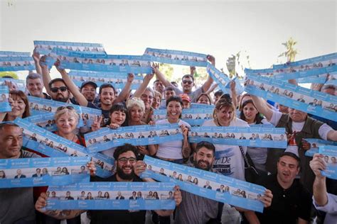 Mayra Junto A Movimientos Sociales Gremios Y Centrales De Trabajadores