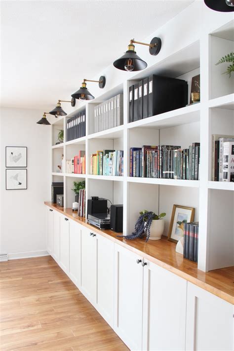 Our Built In Bookshelves | Melissa Lynch