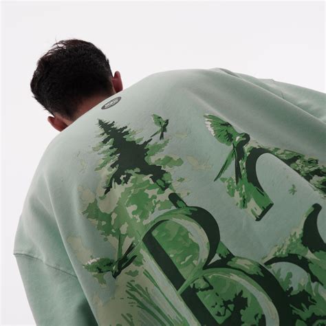 GREEN FOREST T-SHIRT - Premium Oversized T-Shirt For Men – BLUORNG