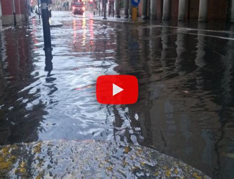 Meteo Cronaca Diretta Video Bologna Improvviso E Furioso Nubifragio