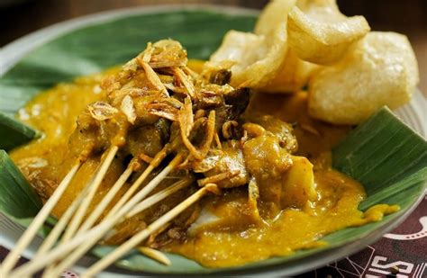 Best Nasi Padang Restaurants In Bandung What S New Indonesia