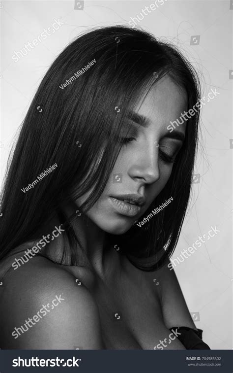 Beautiful Girl Studio Black White Nude Stock Photo 704985502 Shutterstock
