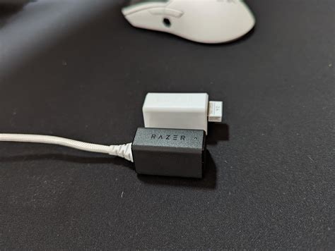 Razer Hyperpolling 4khz Wireless Dongle & Contents : r/MouseReview