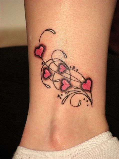 20 Simple Tattoos for Women - Pretty Designs