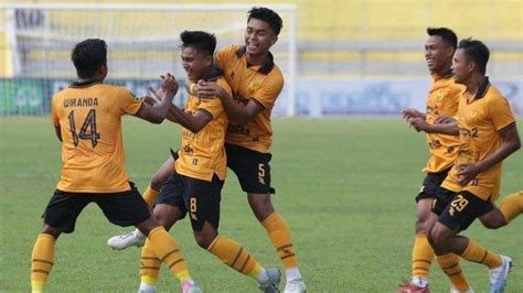 Skor Psds Deli Serdang Vs Psps Riau Traktor Kuning Bangkit Askar