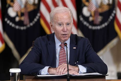 Biden Promette Altri Aiuti Militari Zelensky Momento Storico Il Via