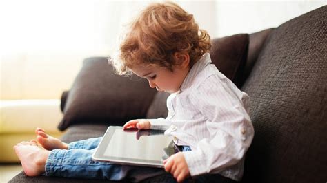 Why Improper Phone And Tablet Use May Be Setting Your Child Up For A