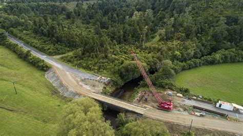 Tidal Creek No.2 Bridge - Concrete Structures (NZ) Ltd