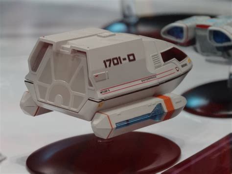 The Trek Collective Starships Collection S Shuttlecraft Arrive Uss