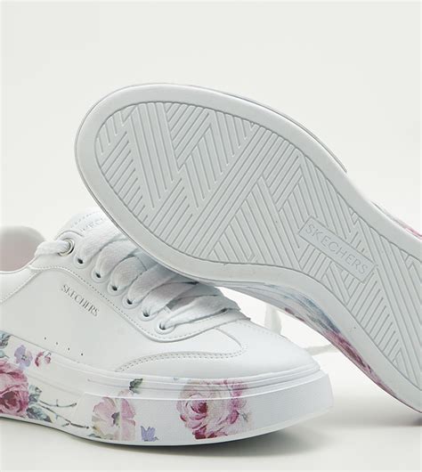 Buy Skechers Cordova Classic Painted Florals Lace Up Sneakers In White 6thstreet Uae