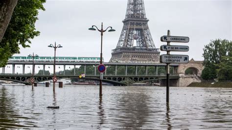 Vidéo Paris Sous Les Eaux La Seine Continue à Monter H24info