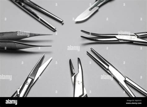 Surgery Instrument Scalpels Forceps Scissors Retractors And Clamps