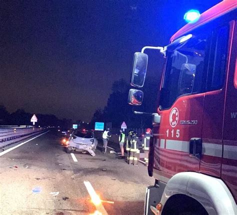 Incidente Sull Autostrada A7 Vicino A Binasco Milano Il Ticino