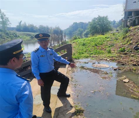 川渝跨界流域水环境联合执法 执法人员排查121点位发现问题266个重庆市人民政府网