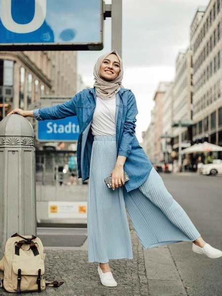 25 OOTD Outer Hijab Kekinian Agar Kamu Tampil Trendi Hai Gadis