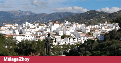 Tres De Los Pueblos M S Encantadores De La Axarqu A Que Visitar En Un