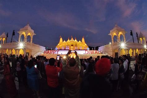 Diwali Celebration at BAPS Shri Swaminarayan Mandir | Boon Vong | www.b-vong.com