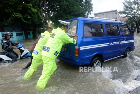 Senator Dpd Banjir Pantura Jawa Tengah Semakin Membahayakan