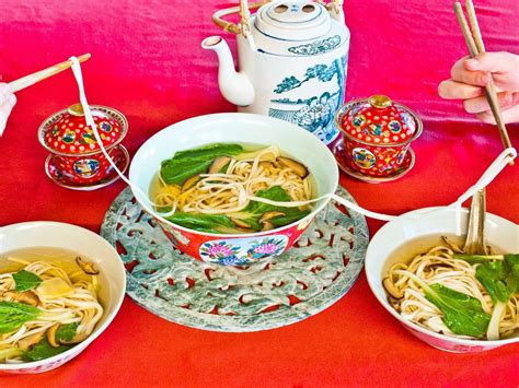 8 Lucky Foods To Ring In The Chinese New Year Lucky Food Food