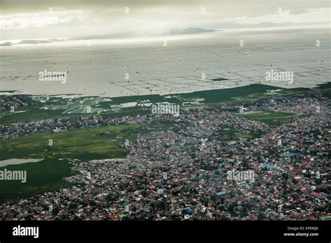 PHILIPPINES, Manila, aerial view of the Manila and the Manila Bay Stock Photo - Alamy