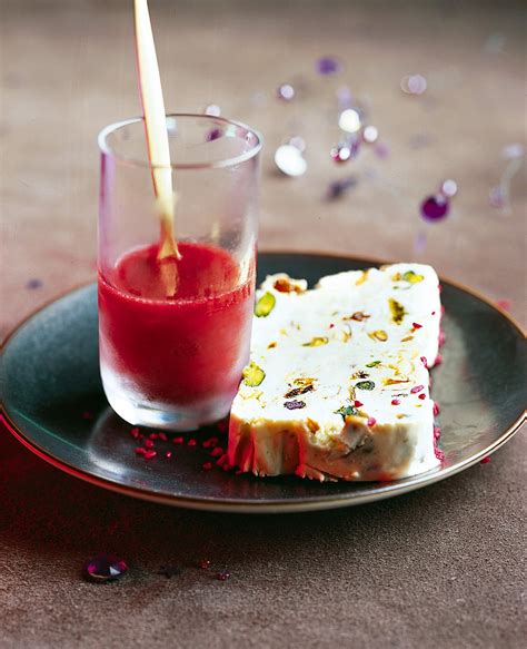 Recette Nougat Glacé Express Coulis De Fruits Rouges Marie Claire