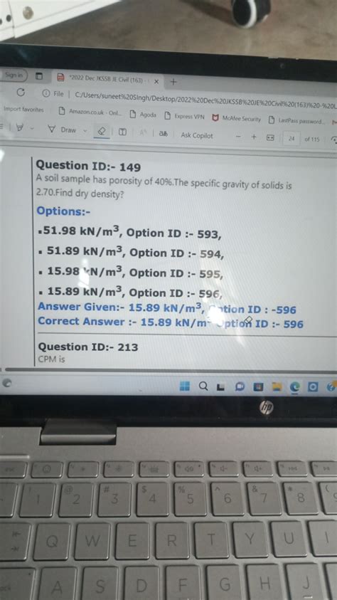 A soil sample has porosity of 40%. The specific gravity of solids is 2.70..