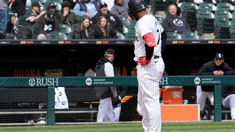 White Sox Jiménez Goes To 10 Day Injured List With Adductor Strain