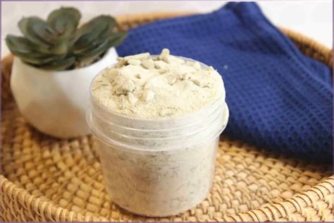 Easy Bentonite Clay Detox Bath Recipe With Essential Oils