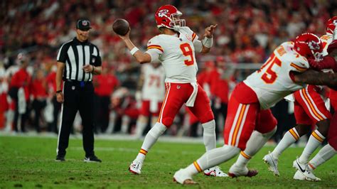 Every Kansas City Chiefs Quarterback Blaine Gabbert Completion From His