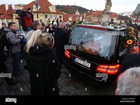 Widow Of Former Czech President Banque De Photographies Et Dimages à