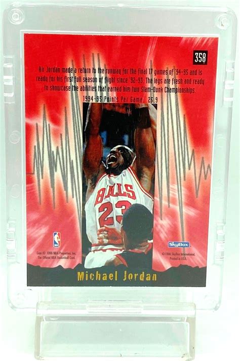 Vintage Skybox Nba Hoops Earth Shakers Michael Jordan Card