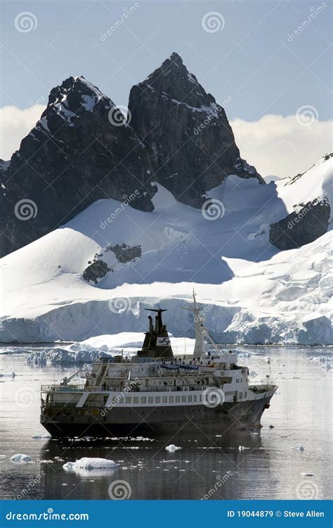 Antarctica Paradise Bay Cruise Ship Editorial Stock Image Image