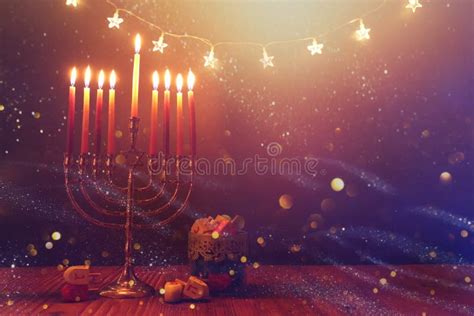 Imagem Religiosa De Hanukkah De Feriado Judeu O Candelabro