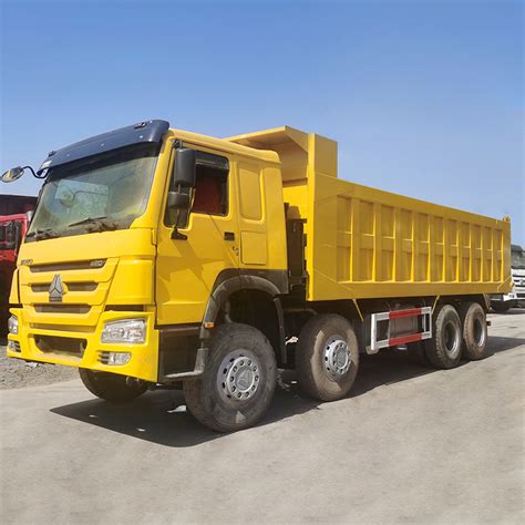 Sinotruk Dump Truck Used HOWO 8X4 40 Ton Tipper Truck 12 Wheels 371 HP