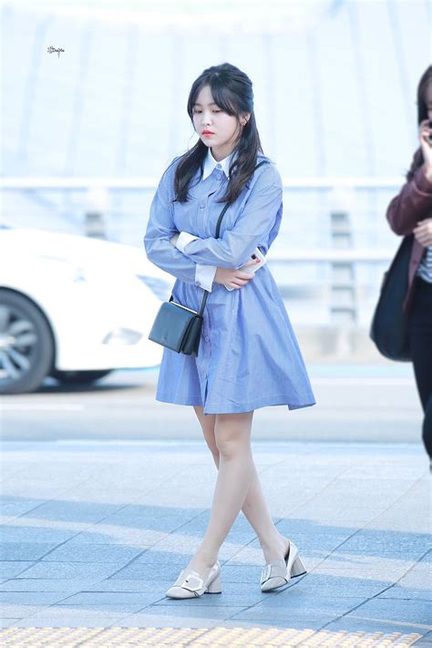 Here Are 10 Of Red Velvet Yeris Most Stunning Airport Fashion Outfits