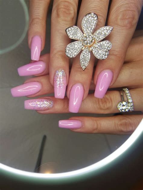 Pin By Emma Ushija On Acrylic Nails In Soft Pink Nails Dream