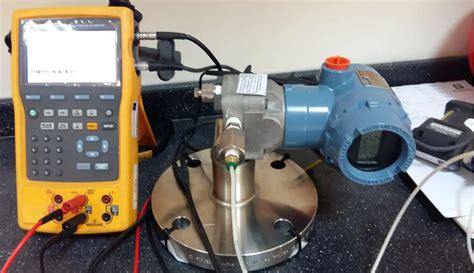 Fluke And Rosemount Pressure Transmitter With Hart Connection