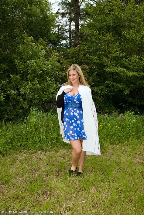 Watch Busty Milf Janny Badeau Strip And Spread In The Farmers Field Jenny Badeau Porn Pictures