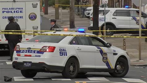 Philadelphia Police Officer Dies After Being Shot While Serving Warrant