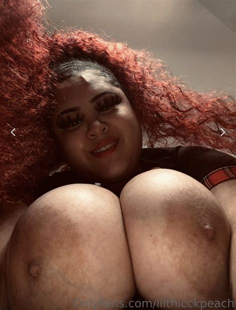Lightskin Bbw Big Titty Hoe Shesfreaky