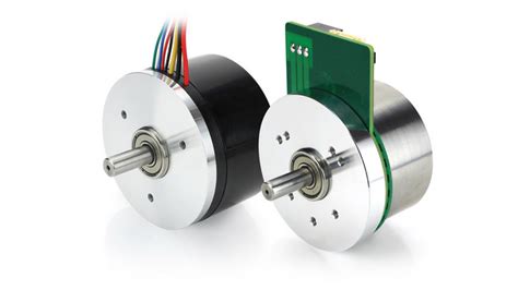 Short Outer Rotor Brushless DC Motor NANOTEC DFA68