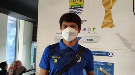 Achmad Jurfriyanto Resmi Perpanjang Kontrak Dua Tahun Dengan Persib