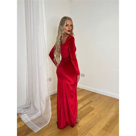 Madison Red Sweetheart Bust Stretch Long Sleeve Mermaid Maxi Dress Go