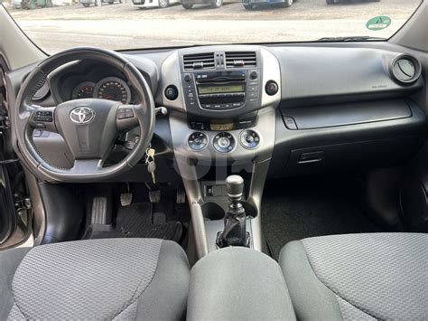 Toyota Rav D D X Mod God Novo Automobili Olx Ba