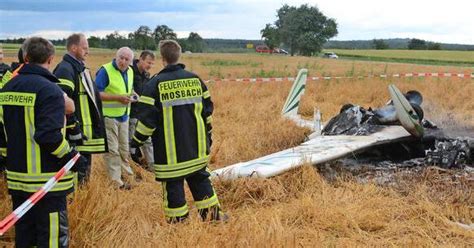 Flugzeugabsturz Kurz Nach Dem Start Pilot Stirbt STIMME De