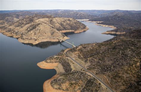 Drone Photos Show California S Reservoirs Filling Up — But Not Yet At Capacity Los Angeles